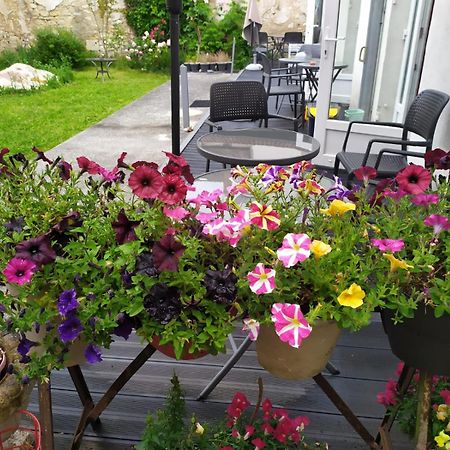 Aparthotel Les Bains Douches Périgueux Zewnętrze zdjęcie