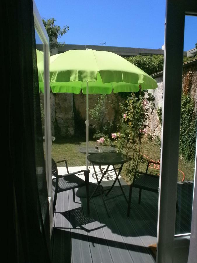 Aparthotel Les Bains Douches Périgueux Zewnętrze zdjęcie